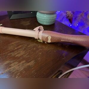 The Beachwaver Co. Pink Hair Styling Tool